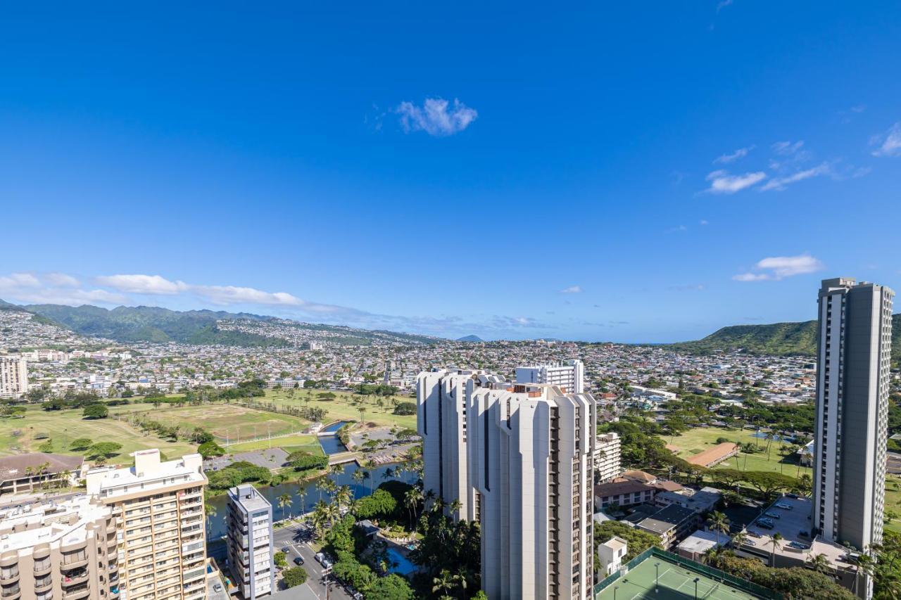 Waikiki Escapade Mountain Views Condo, Steps To Beach With Parking Perk Honolulu Esterno foto
