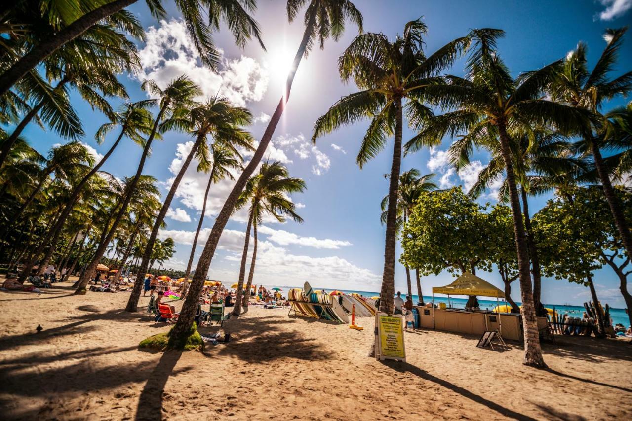 Waikiki Escapade Mountain Views Condo, Steps To Beach With Parking Perk Honolulu Esterno foto